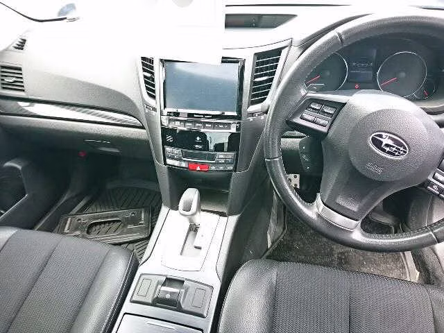 SUBARU LEGACY B4