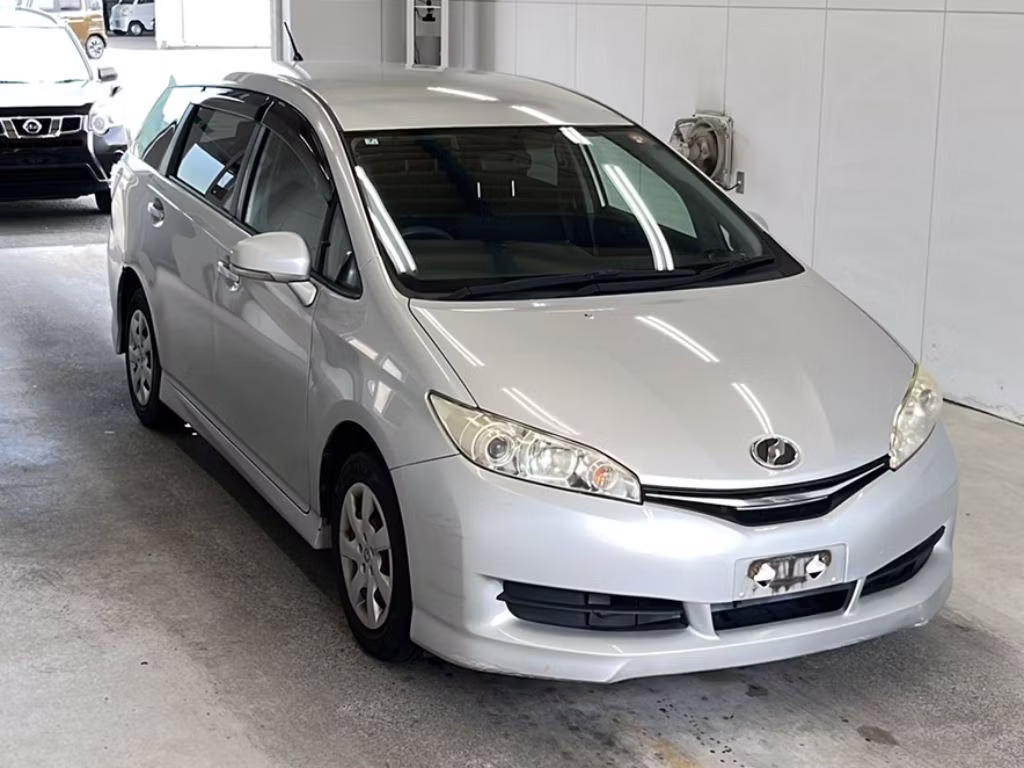 TOYOTA WISH
