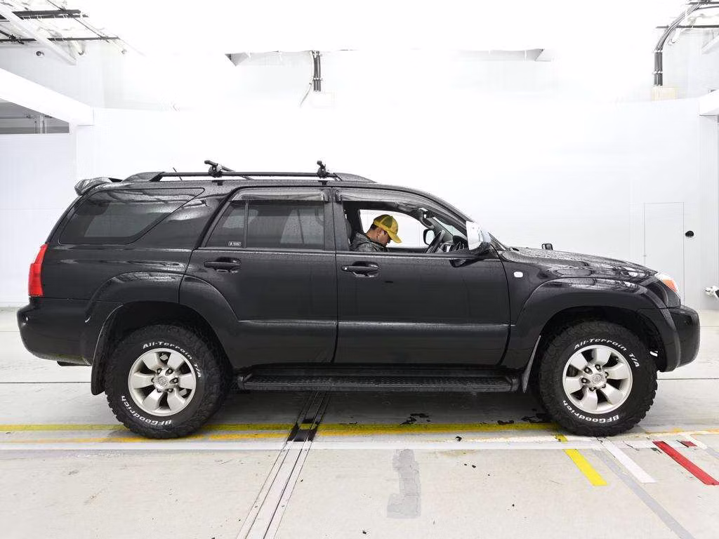 TOYOTA HILUX SURF