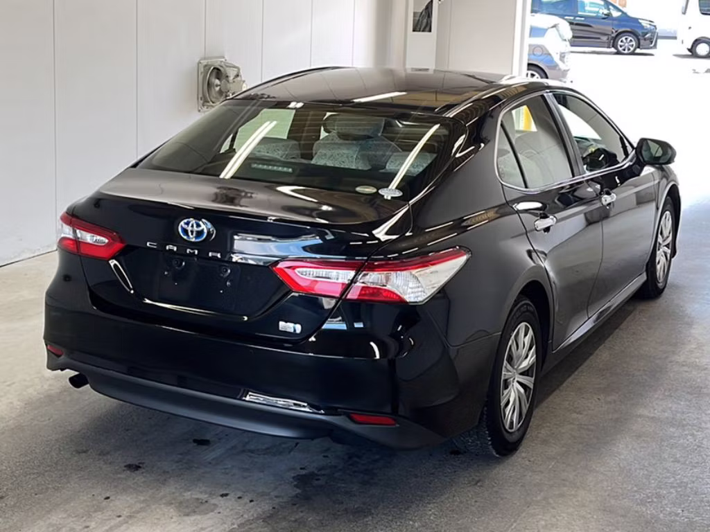 TOYOTA CAMRY