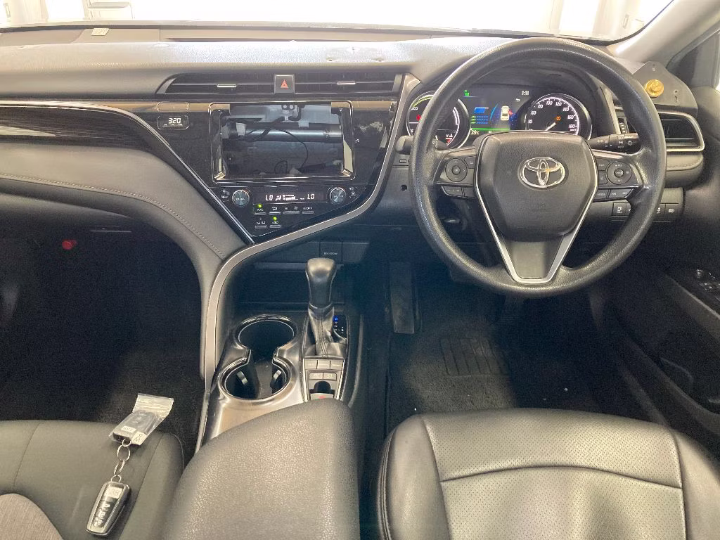 TOYOTA CAMRY