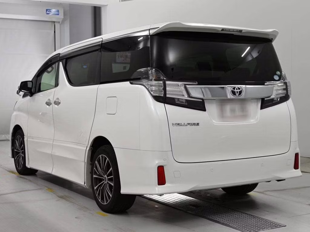 TOYOTA VELLFIRE