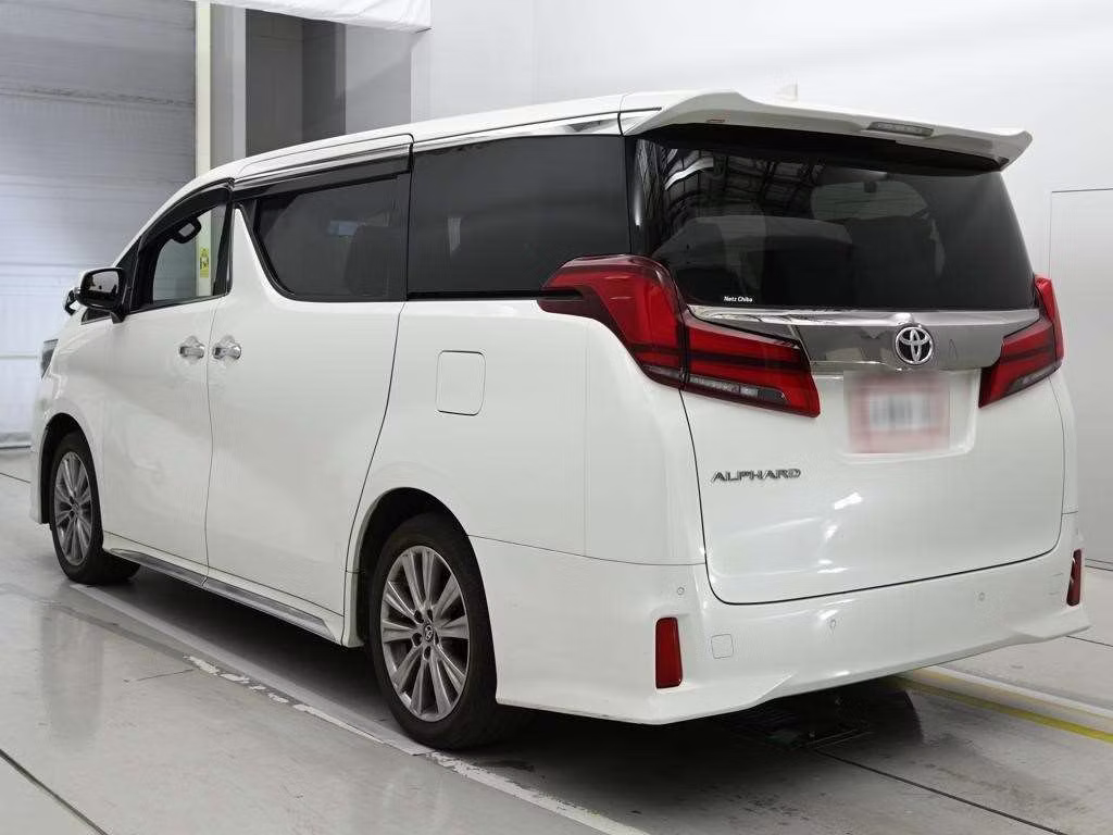 TOYOTA ALPHARD