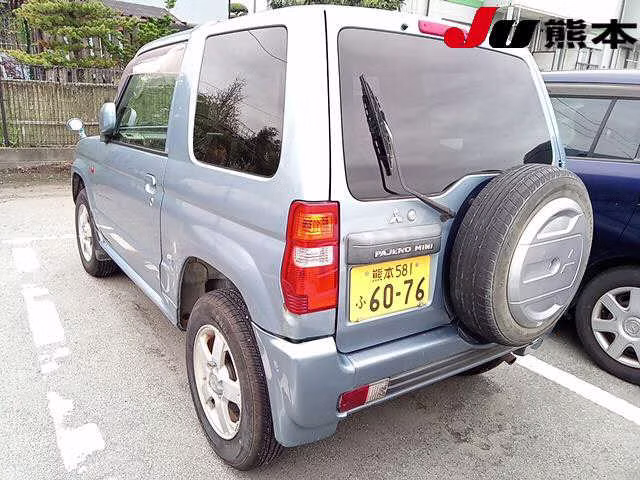 MITSUBISHI PAJERO MINI