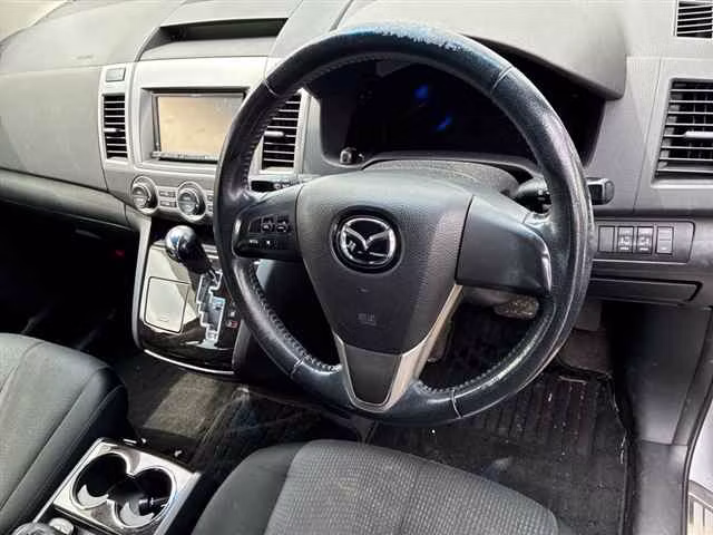 MAZDA MPV