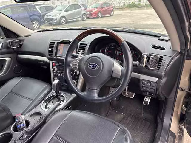SUBARU OUTBACK