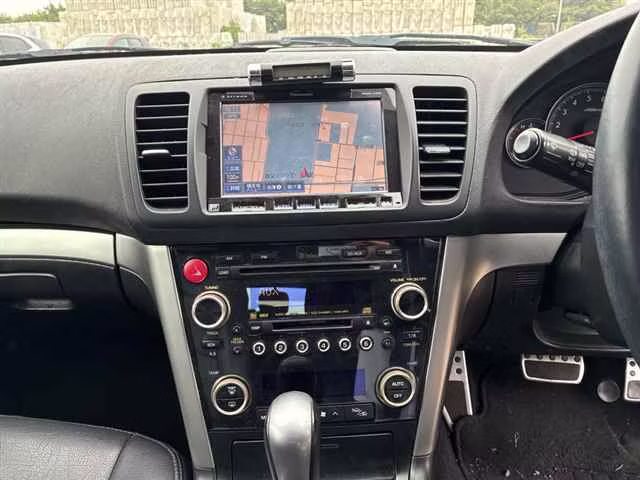 SUBARU OUTBACK