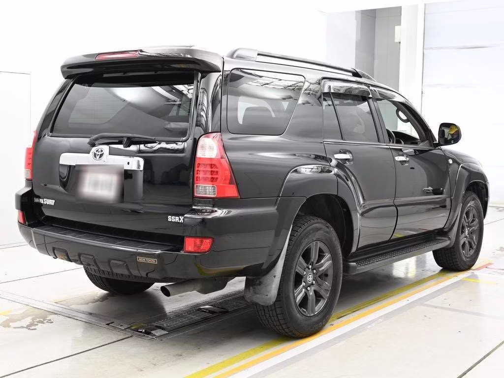 TOYOTA HILUX SURF