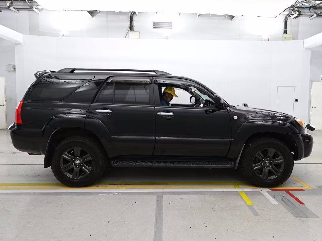 TOYOTA HILUX SURF
