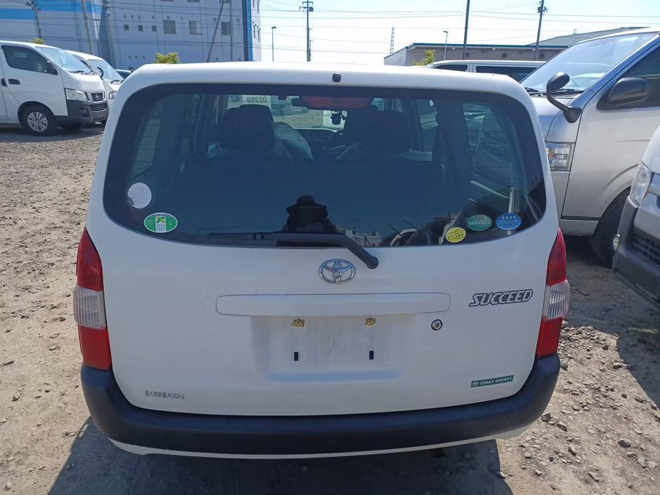 TOYOTA PROBOX