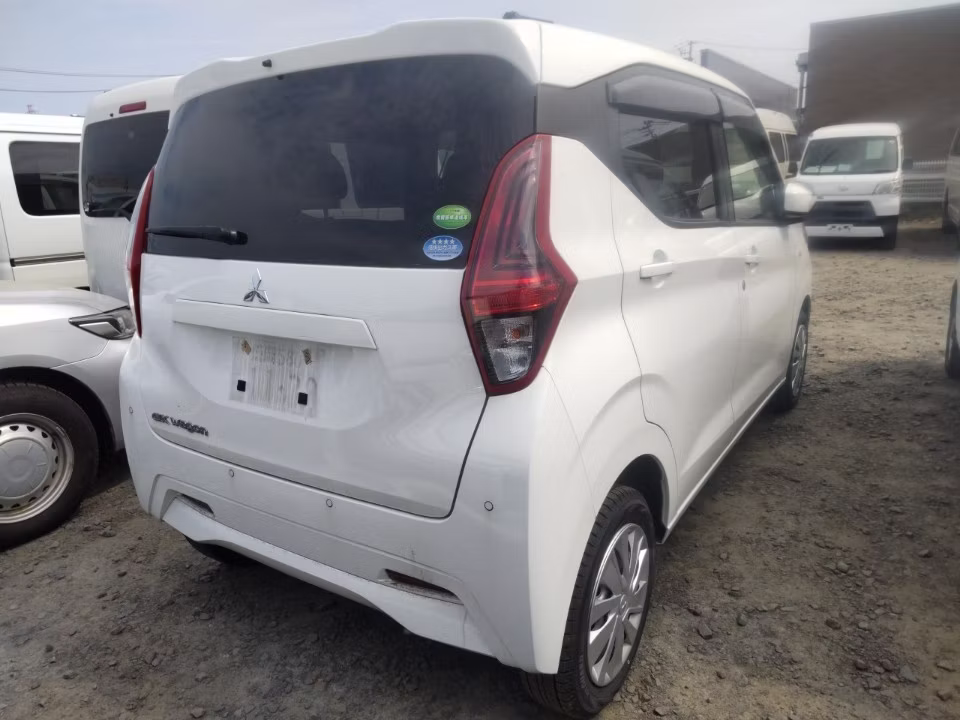 MITSUBISHI EK WAGON