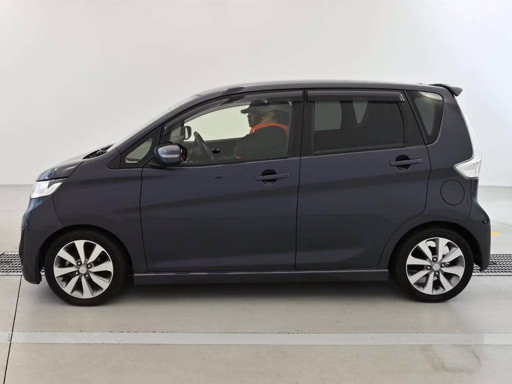MITSUBISHI EK CUSTOM