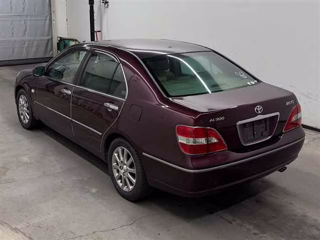 TOYOTA BREVIS
