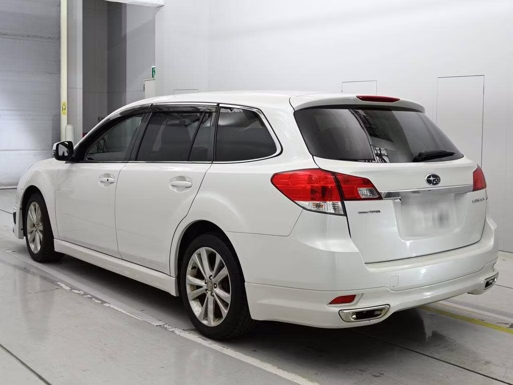 SUBARU LEGACY