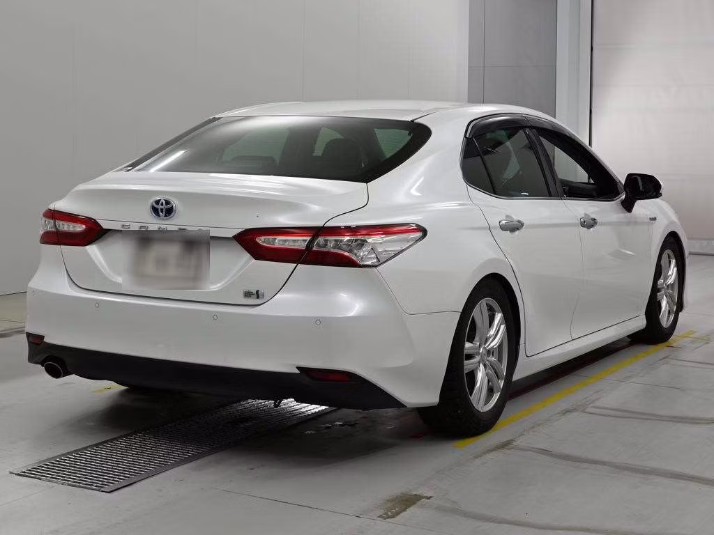 TOYOTA CAMRY