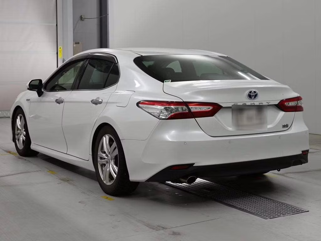 TOYOTA CAMRY