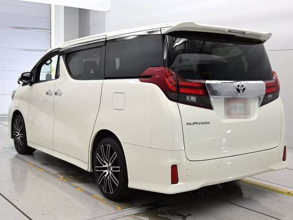 TOYOTA ALPHARD