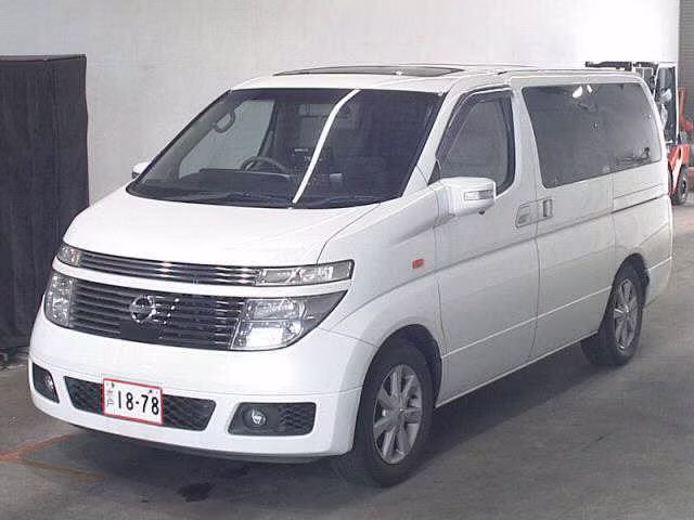 NISSAN ELGRAND