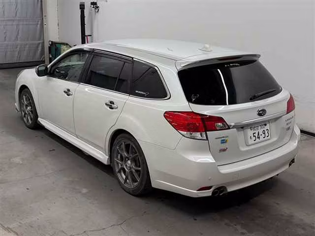 SUBARU LEGACY