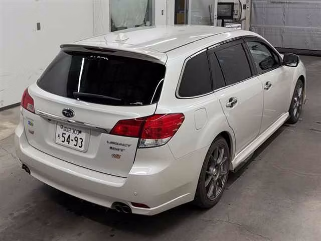 SUBARU LEGACY