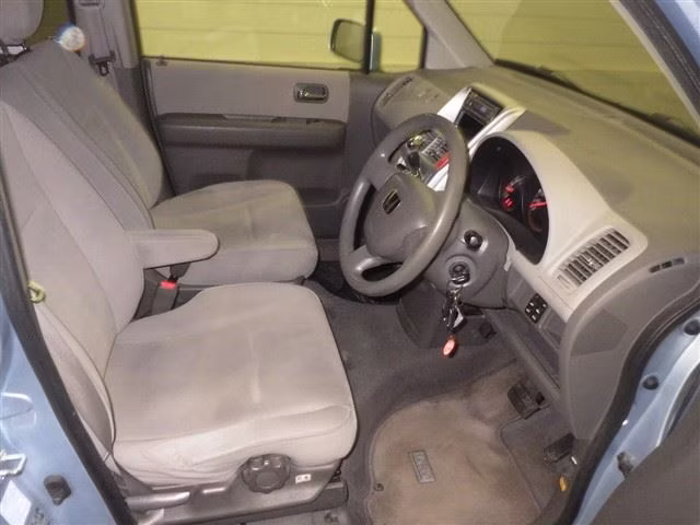 HONDA MOBILIO