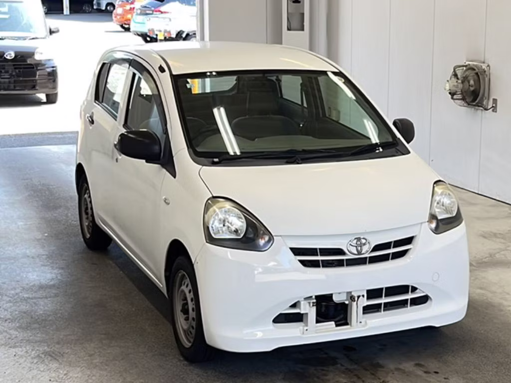 TOYOTA PIXIS EPOCH