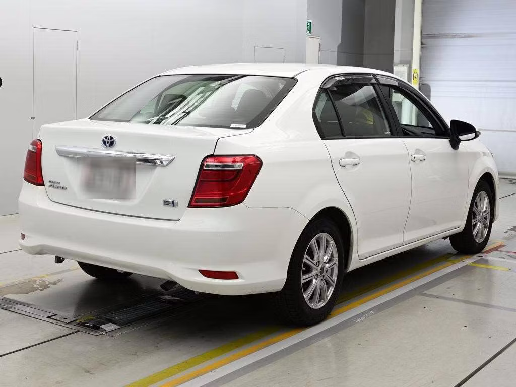 TOYOTA COROLLA AXIO
