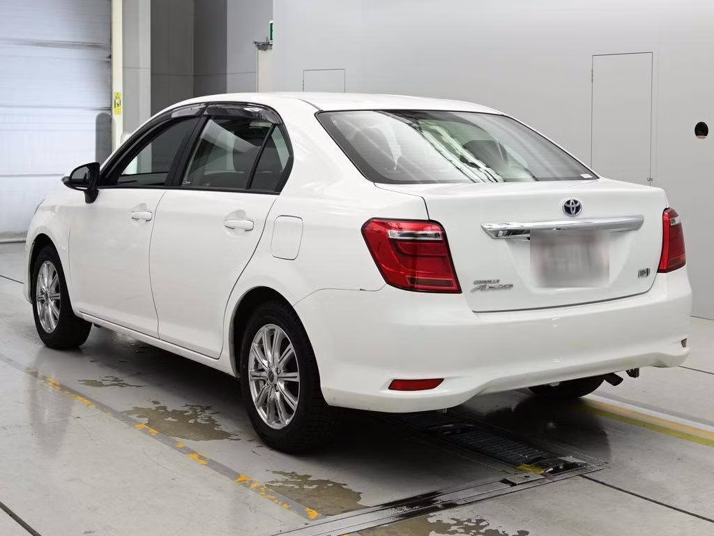 TOYOTA COROLLA AXIO