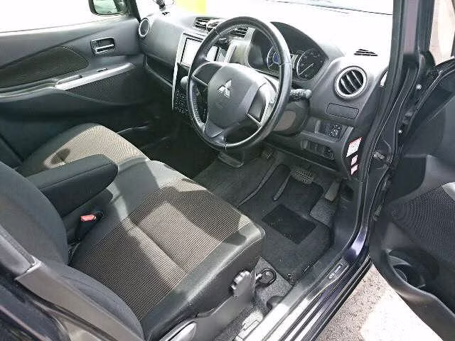 MITSUBISHI EK CUSTOM