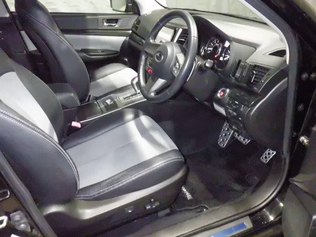 SUBARU LEGACY B4