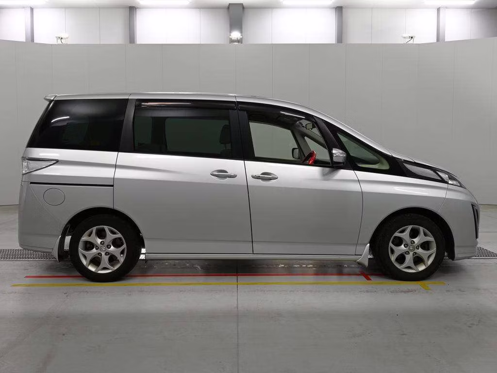MAZDA BIANTE