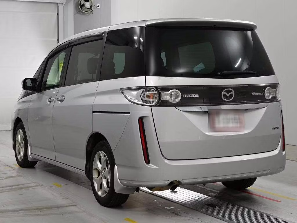 MAZDA BIANTE