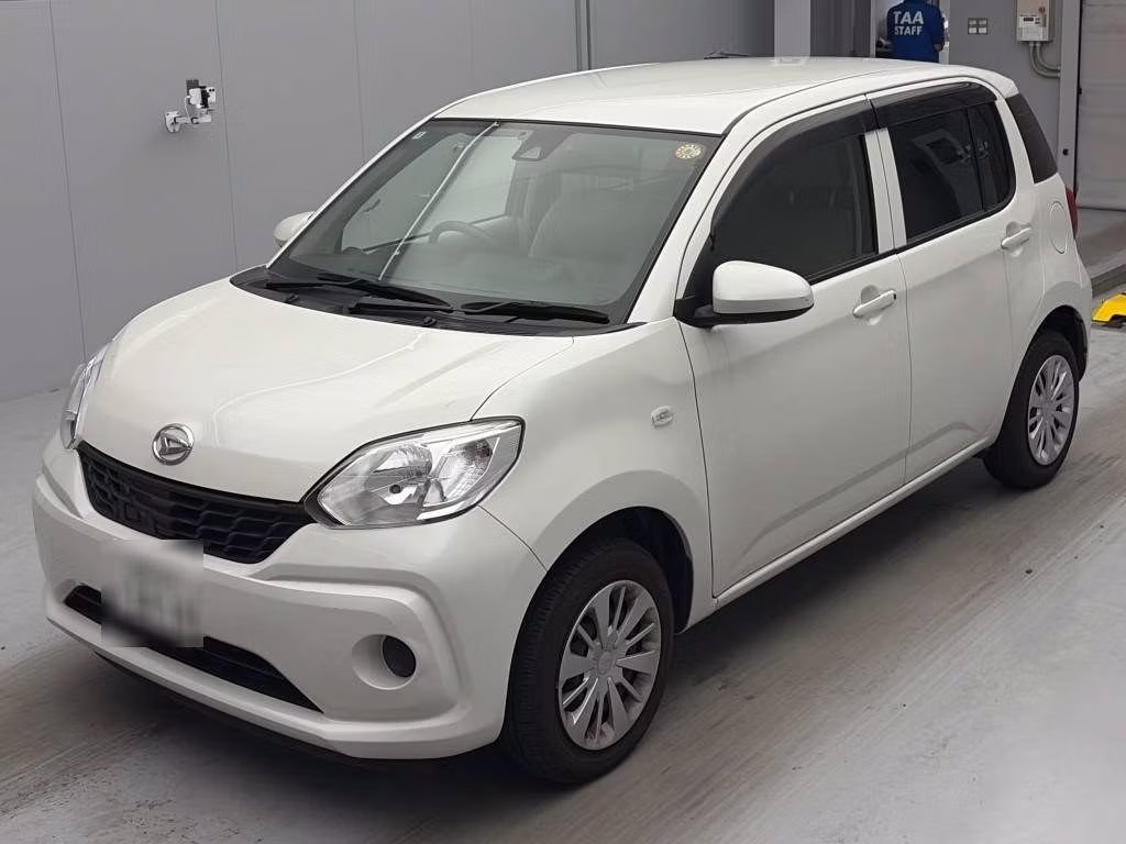 DAIHATSU BOON