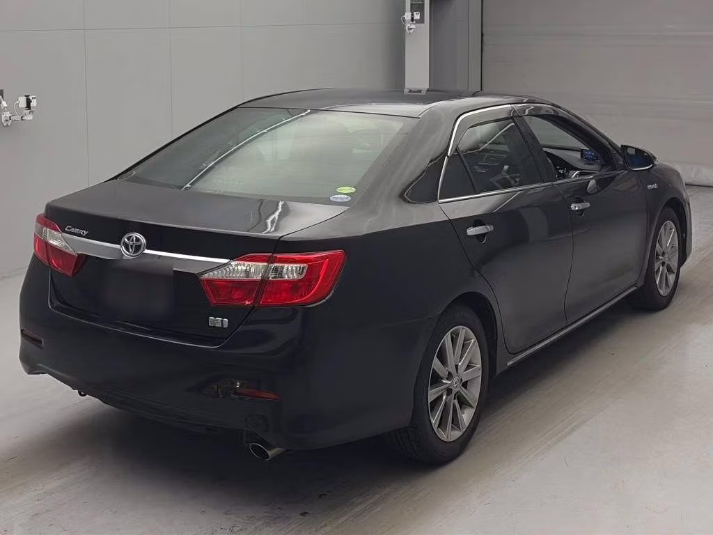 TOYOTA CAMRY