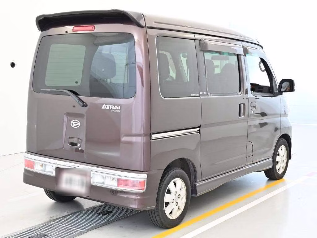 DAIHATSU ATRAI