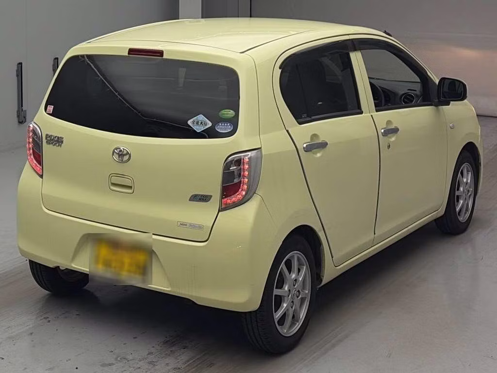 TOYOTA PIXIS EPOCH