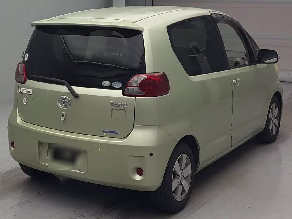 TOYOTA PORTE