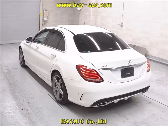 MERCEDES-BENZ C-CLASS