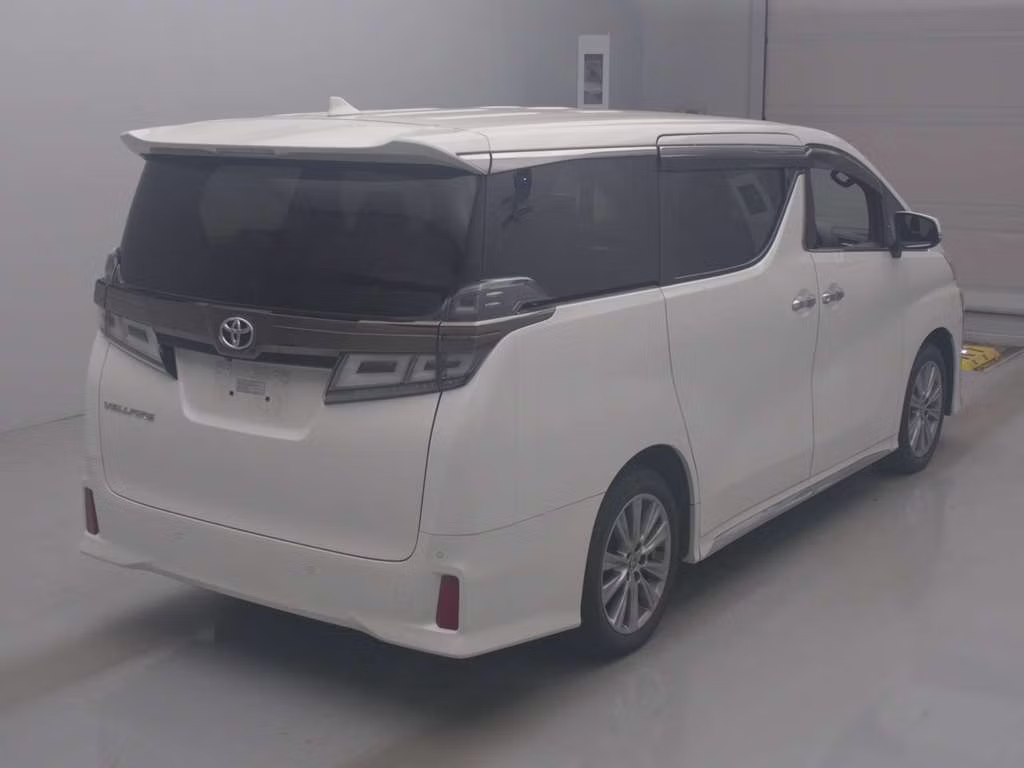 TOYOTA VELLFIRE