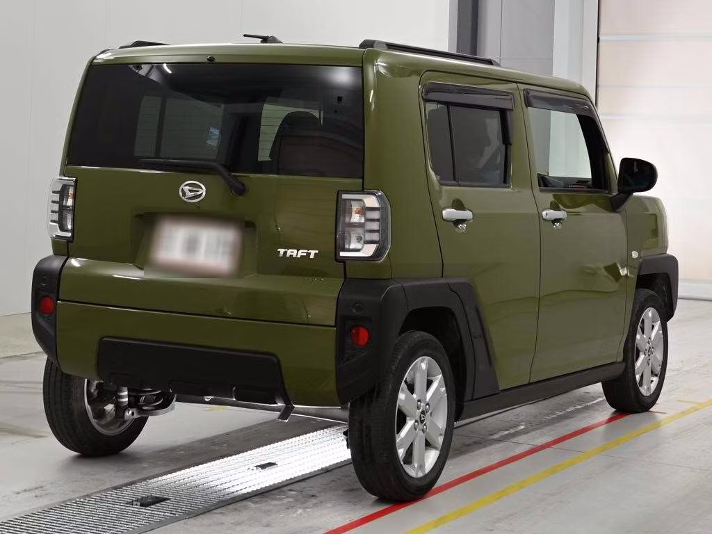 DAIHATSU TAFT