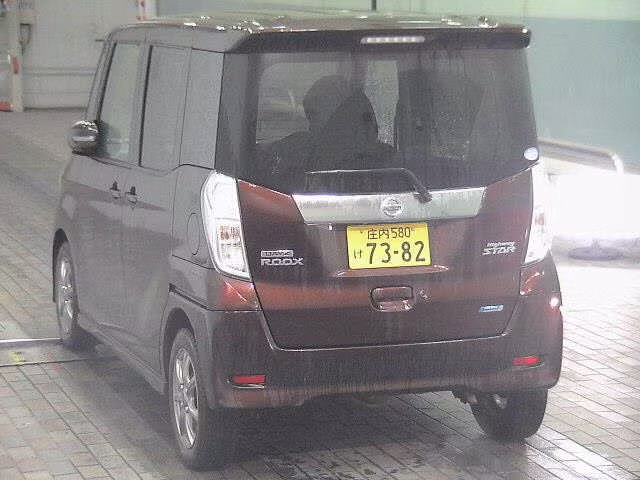 NISSAN DAYZ ROOX
