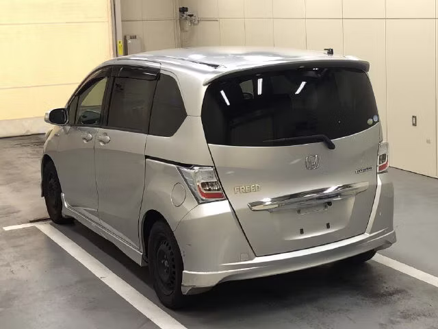 HONDA FREED