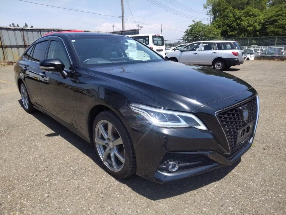 TOYOTA CROWN