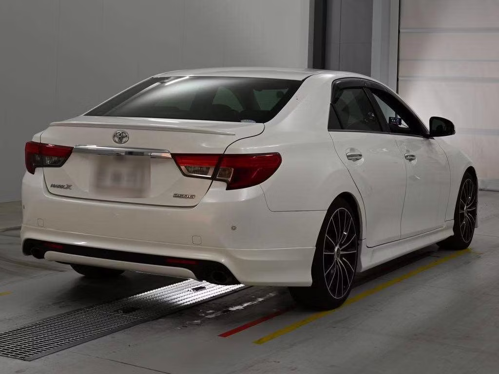 TOYOTA MARK X