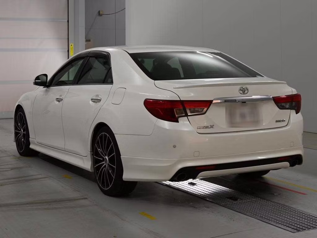 TOYOTA MARK X