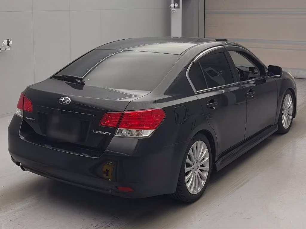 SUBARU LEGACY B4