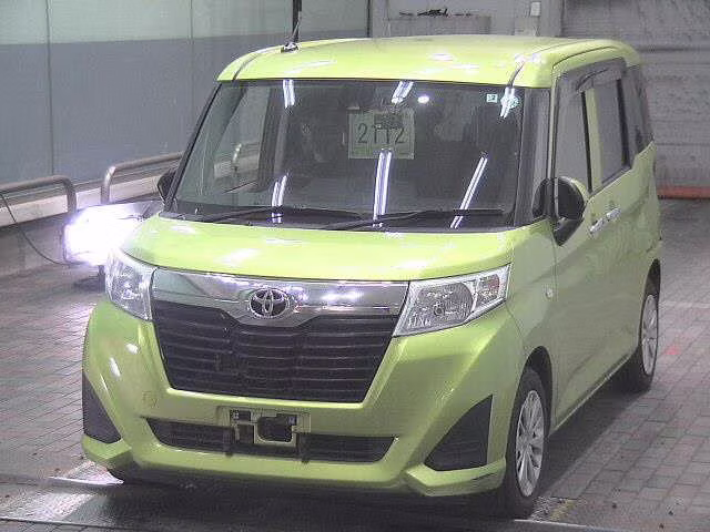 TOYOTA ROOMY