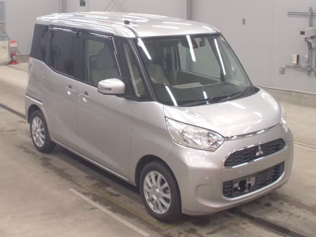 MITSUBISHI EK SPACE