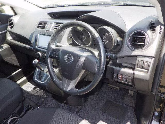 NISSAN LAFESTA
