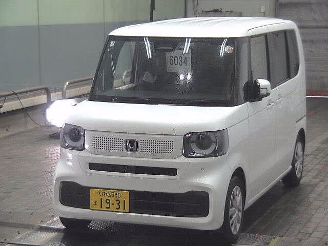 HONDA N-BOX